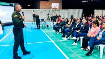 Nuevo comandante de Policía de Nariño presidió encuentro comunitario en Sandoná