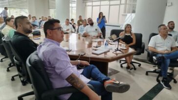 Alcalde de Pereira presentó el proyecto Zona Económica y Logística Especial -ZELE-