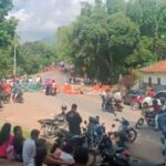 Comunidad bloquea vía Panamericana en Santander de Quilichao, Cauca