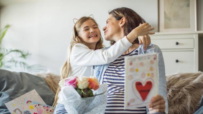 Entre afectos, comercio y celebraciones hoy engalanan a las madres vallenatas