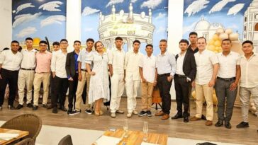 Estudiantes de Operación Turística y Hotelera realizan práctica académica en restaurante de Ciénaga