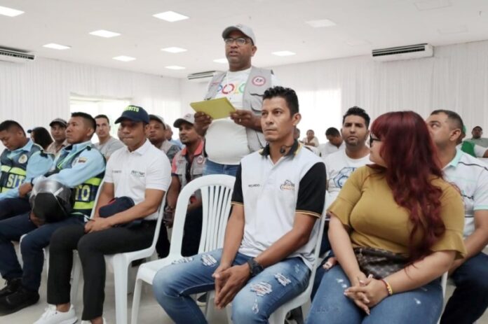 Con otros actores de la movilidad se trabaja en Maicao para construir el Plan Local de Seguridad Vial.