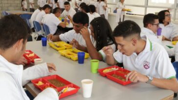 Panela de Supía llega a las escuelas de Caldas para endulzar el Programa de Alimentación Escolar