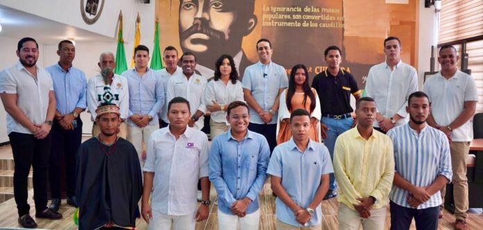 Miembros del Consejo Departamental de Juventud, luego de la toma de posesión