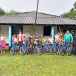 Club Rotario de Yopal entrega 15 bicicletas a niños de la zona rural de Orocué para facilitar su desplazamiento hacia la escuela