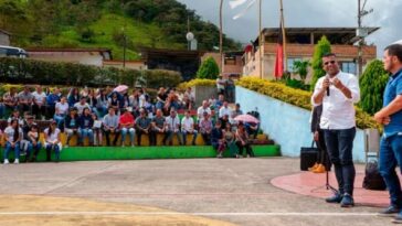 Gobernador de Nariño visita El Vergel, municipio de La Llanada y lleva esperanza