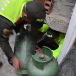 Grupos ilegales están llenando ilegalmente pipetas de gas