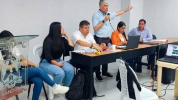 Ministerio de Agricultura otorga 30 resoluciones para viviendas en Sandoná; 13 familias listas para iniciar construcción