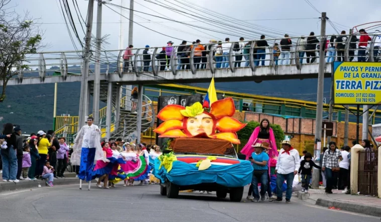Desfile 20 de julio en Chía