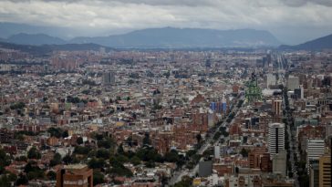 Bogotá está entre las 15 ciudades más costosas para vivir en América Latina Bogotá aumentó la inflación y se convirtió en una de las ciudades de Colombia y América Latina con el costo de vida más alto. Le contamos por qué.