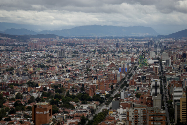 Bogotá está entre las 15 ciudades más costosas para vivir en América Latina Bogotá aumentó la inflación y se convirtió en una de las ciudades de Colombia y América Latina con el costo de vida más alto. Le contamos por qué.