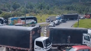 «Condiciones para trabajar, vías reparadas y diálogos con el gobierno»: Peticiones de camioneros en las vías de Nariño