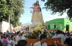 Conductores y feligresía veneran hoy a la Virgen del Carmen