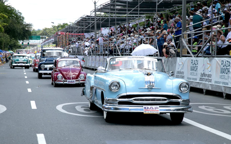 El Desfile de Autos Clásicos y Antiguos 2024 cambia de recorrido