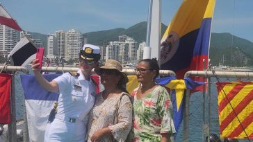 Más de 5 mil personas visitaron el buque ARC ‘Simón Bolívar’ en su paso por Santa Marta