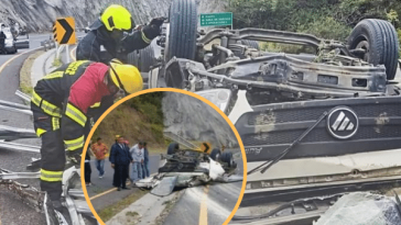 Sacan a conductor de turbo, vehículo que salió ‘volando’ de rampa de frenado y cayó sobre la vía entre Ipiales-Pasto