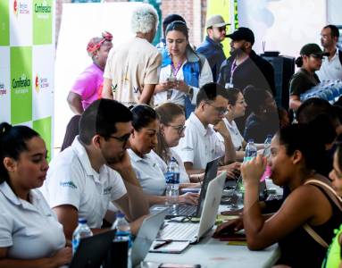 ¡Trabajo sí hay! Comfenalco ofrece 1.484 vacantes laborales en Antioquia