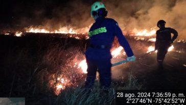 Alerta roja en el Huila por incendios forestales, 1.388 hectáreas de vegetación han sido afectadas.