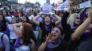 Así se vivió el estreno del documental del movimiento 'Causa Justa' por los derechos reproductivos de las mujeres El documental "La Libertad es mi Causa", que narra la lucha histórica del movimiento Causa Justa por la despenalización del aborto en Colombia, fue seleccionado para el del Festival Internacional de Cine de Derechos Humanos, el más destacado en el país.