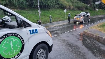 Caída de moto en la Panamericana tiene a un motociclista en delicado estado de salud