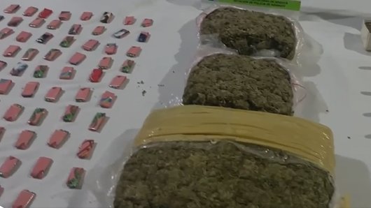 Capturan a 5 traficantes de droga en María Paz Los capturados tenían en su poder un arma de fuego, 500 dosis de bazuco, un kilo de marihuana y 7 celulares.