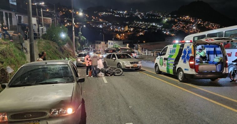 Choque de moto y vehículo en el Paraíso dejó un lesionado