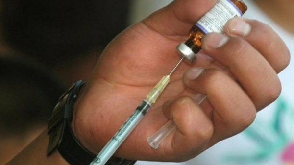 Confa lanza subsidio de vacunación contra el dengue