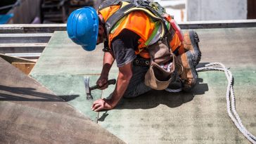 Corte avala despidos a quienes consuman drogas en trabajos de alto riesgo La Corte Constitucional determinó este viernes que el consumo de sustancias psicoactivas puede ser motivo de despido en sectores laborales de alto riesgo.