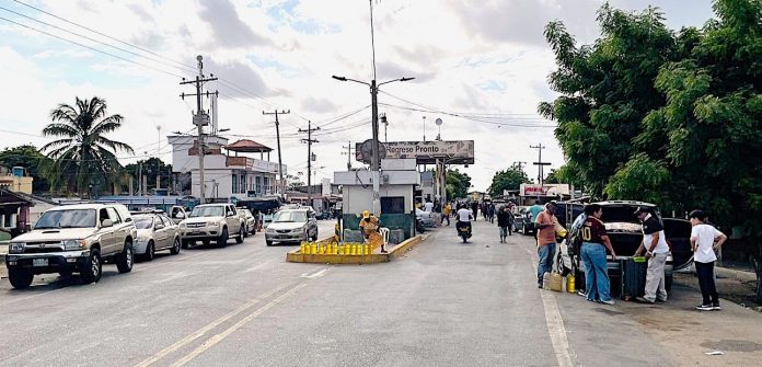 La soledad reinante en la raya en la mañana de este miércoles después de la elección de presidencia en Venezuela.