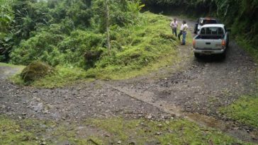 Habilitarán vía para unir al Huila con el sur del Tolima 