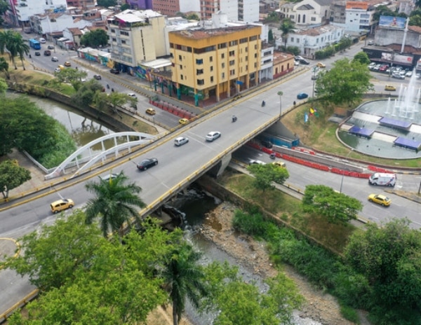 Habrá desvíos en el norte de Cali por reparación de puentes vehiculares;  El túnel del Mundial tendrá dos carriles cerrados