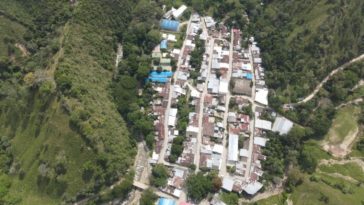 Ponen al servicio renovado centro de salud en San Andrés Tello 