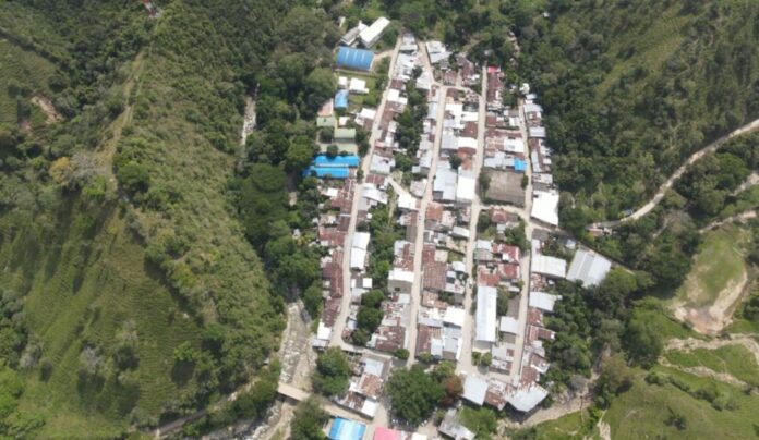 Ponen al servicio renovado centro de salud en San Andrés Tello 