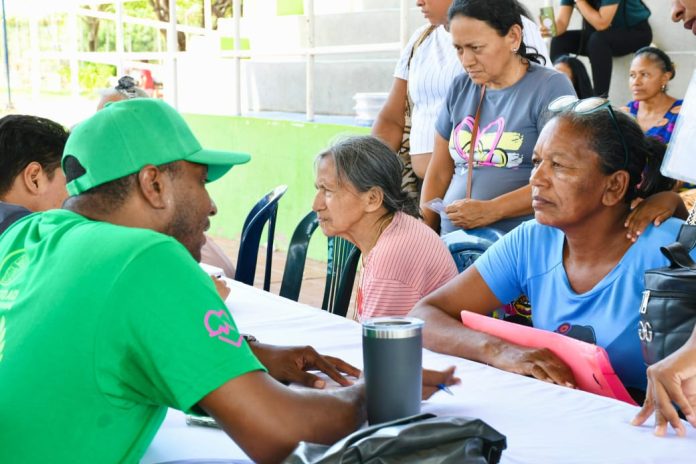 Jornada de atención en medicina especializada con actividades lúdico-recreativas, fue llevada a cabo en instalaciones del parque Romero Gámez y Redondo de Barrancas.