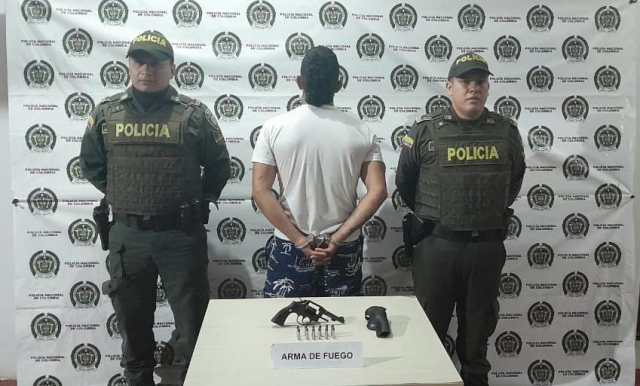 25 personas capturadas en municipios del Huila, entre ellos 2 fleteros.