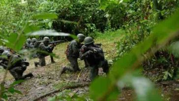 Patrullaje que realizan unidades del Ejercito en territorio del sur de La Guajira.