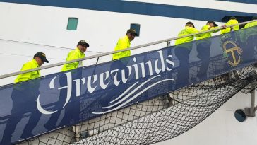 El Crucero Freewinds y la Policía de Bolívar en un viaje de honor y compromiso