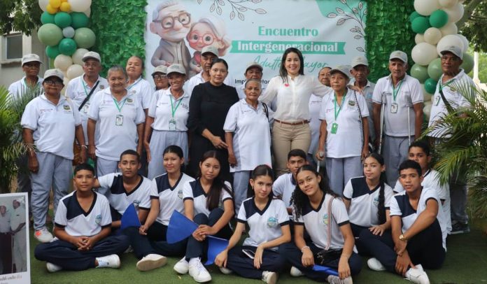 El encuentro entre adulto mayores y jóvenes, una buena experiencia para saber cómo piensan y actúan ambas generaciones de barranqueros.