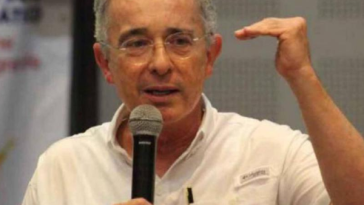 Álvaro Uribe