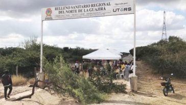 La comunidad de Marañamana, donde está el relleno sanitario, denunció que la basura contamina dos de sus jagüeyes y por eso bloquearon la entrada.