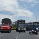 Paro camionero en Bogotá y los efectos económicos. Petro busca intervenir el mercado de transporte de carga en Colombia