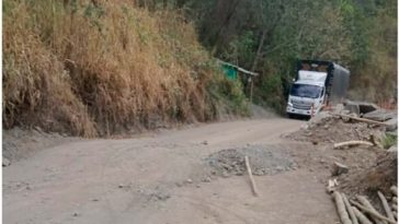 Paso a un solo carril entre El Empate y San José de Albán por obras de estabilización vial