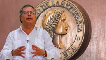 Gustavo Petro propone emitir dinero para las víctimas