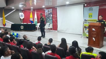  Policía sensibiliza a la comunidad sobre la explotación sexual