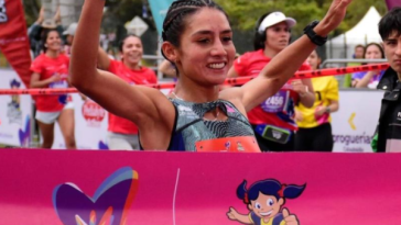 Angie Orjuela, última ganadora de la Carrera de la Mujer