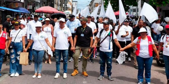 Reanudación de negociaciones en Tumaco: Gobierno y Segunda Marquetalia avanzan con el apoyo de comunidades afro e indígenas