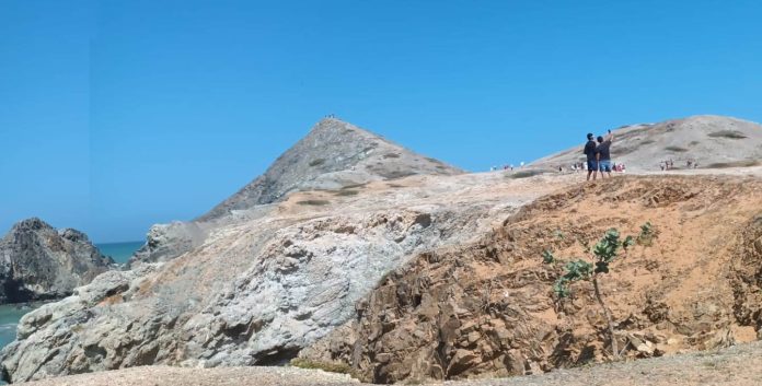 El Cerro Pilón de Azúcar ubicada en el corregimiento del Cabo de la Vela está ‘humillado’ y necesita ser restaurado.