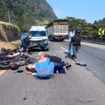 Trágico accidente en la autopista La Vega-Bogotá deja un motociclista muerto y un acompañante herido