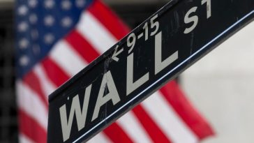 Wall Street cierra en rojo una sesión volátil, el Dow Jones bajó 0,2 %