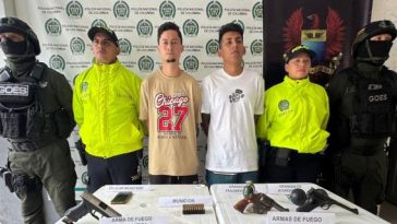 Con armamento y granadas capturaron a los alias ‘Veneco’ y ‘El Ecuatoriano’ en El Espinal